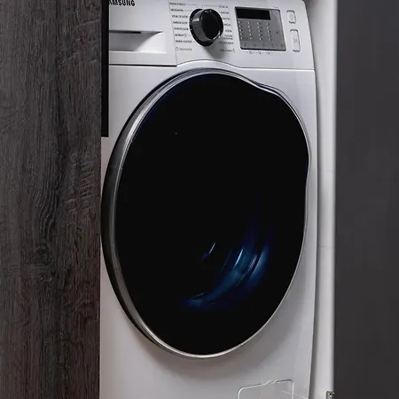 Exclusive With Parking By Renters Prestige Apartament Kraków